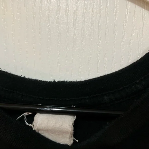 MadeWorn Black Grateful Dead Tour '76 Tee - Picture 3 of 9